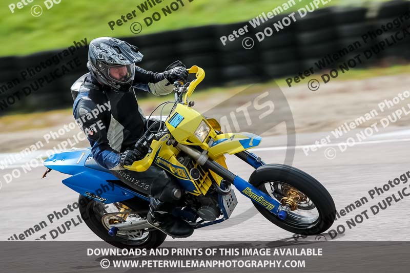 enduro digital images;event digital images;eventdigitalimages;lydden hill;lydden no limits trackday;lydden photographs;lydden trackday photographs;no limits trackdays;peter wileman photography;racing digital images;trackday digital images;trackday photos